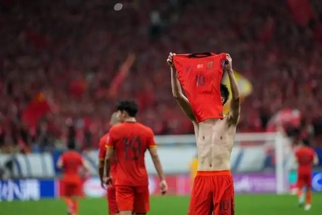 世界杯比赛高清播放-真敢说:董方卓称王钰栋留洋也白费,之前踢得好是中超水平差